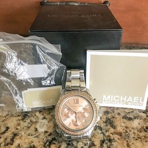 Michael Kors Watch+box+links